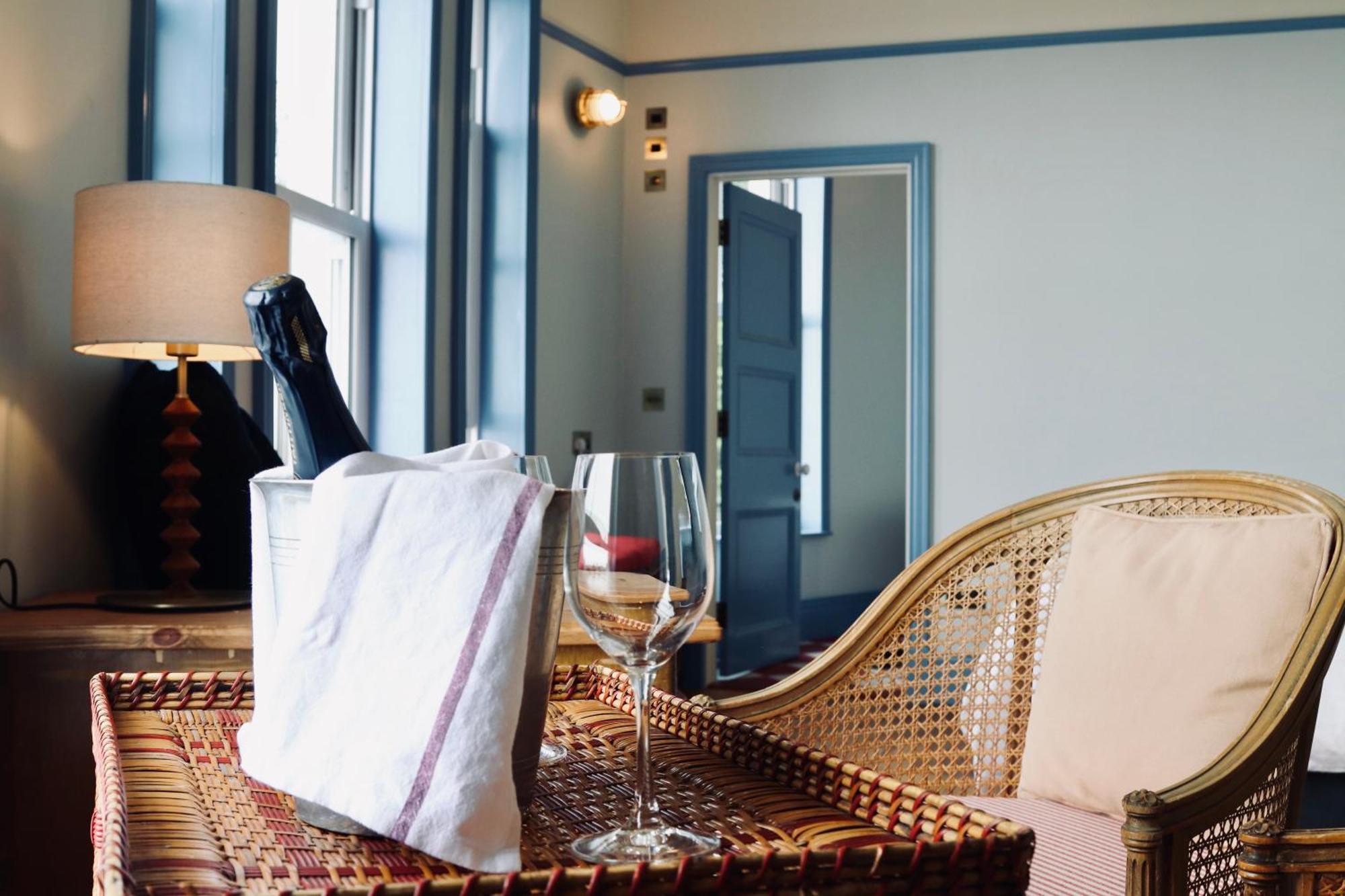The London & Paris Hotel Folkestone Luaran gambar