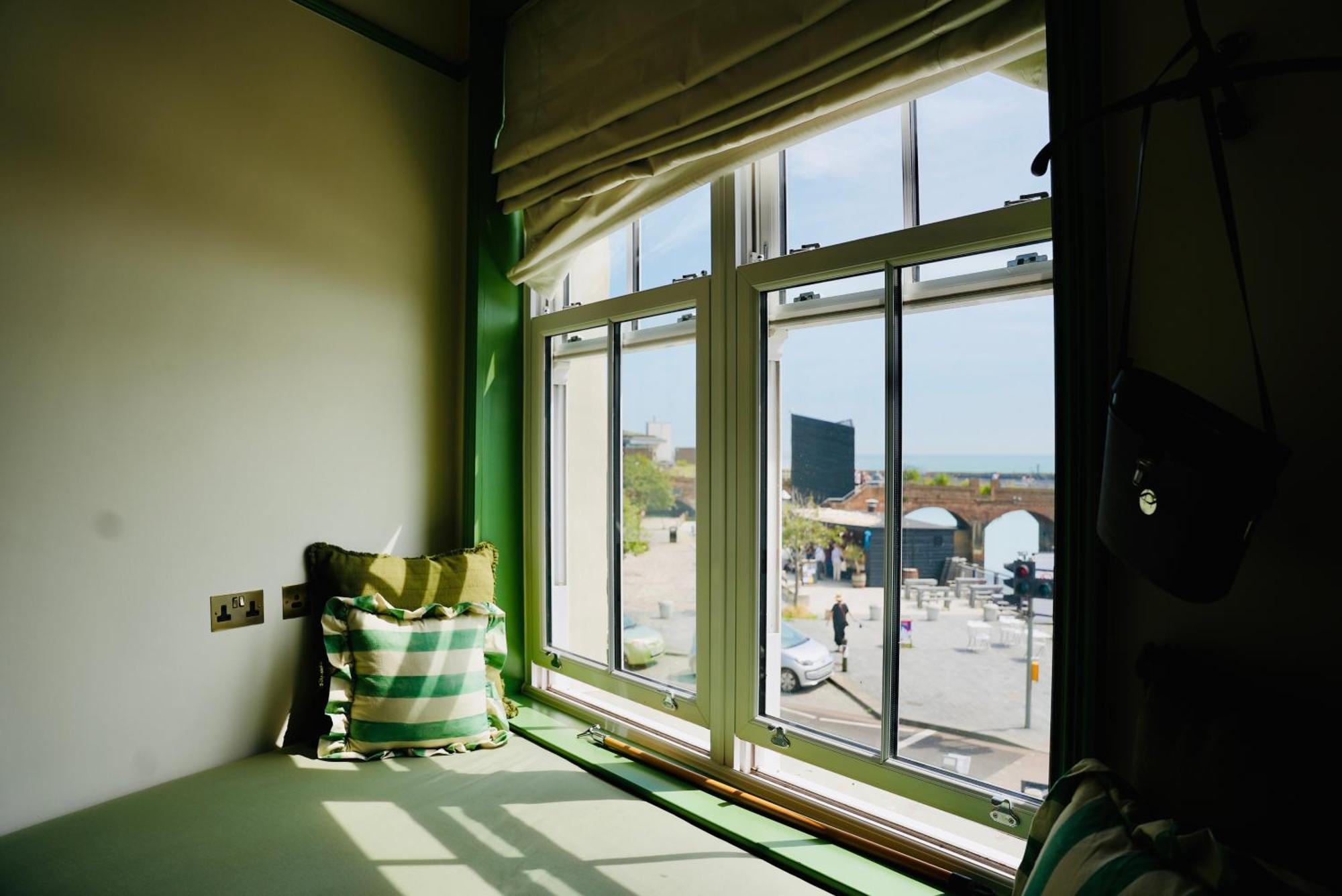 The London & Paris Hotel Folkestone Luaran gambar