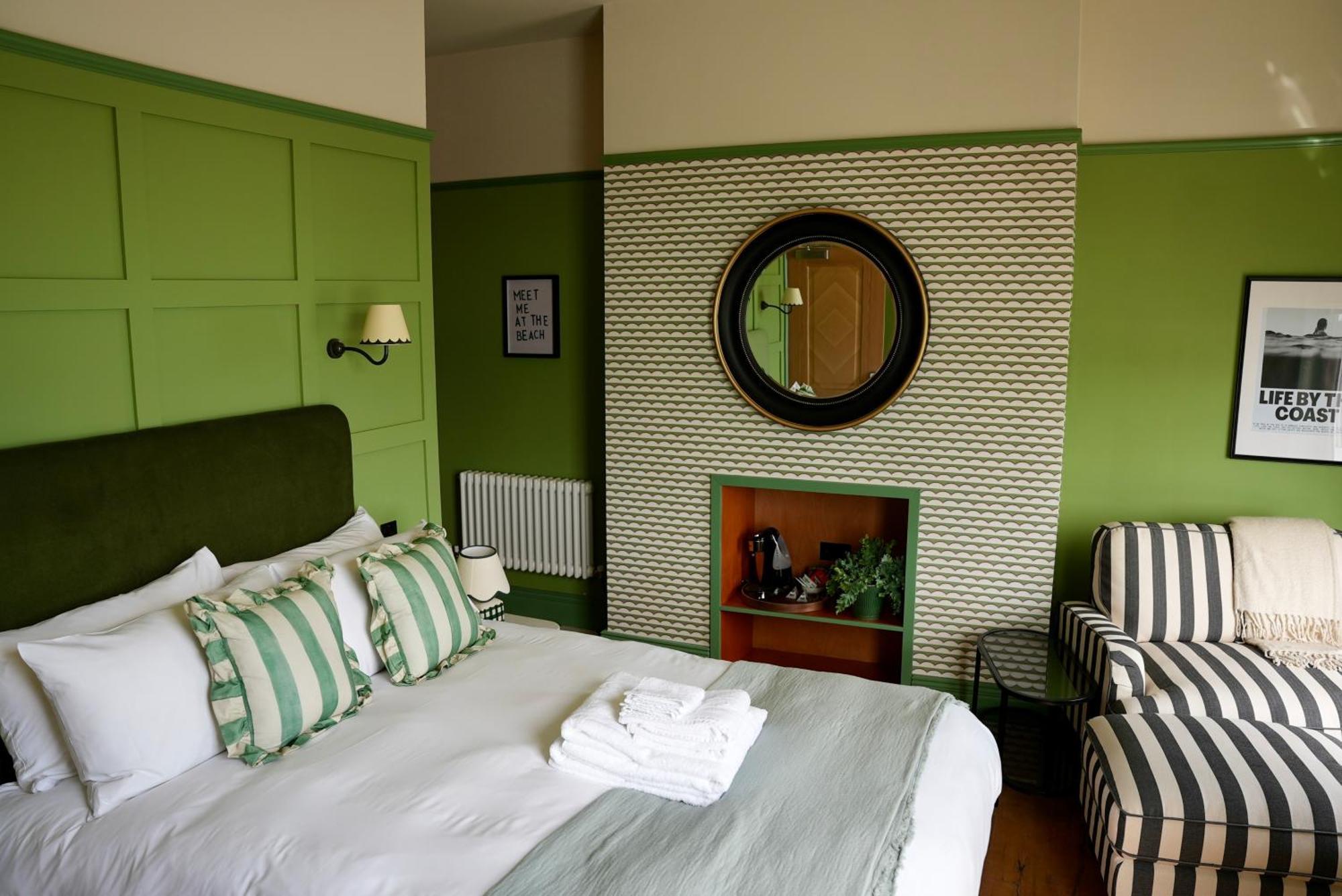 The London & Paris Hotel Folkestone Luaran gambar